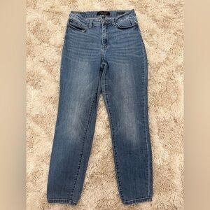 Judy Blue Women's Straight Leg Jeans in Classic Blue Size- 3